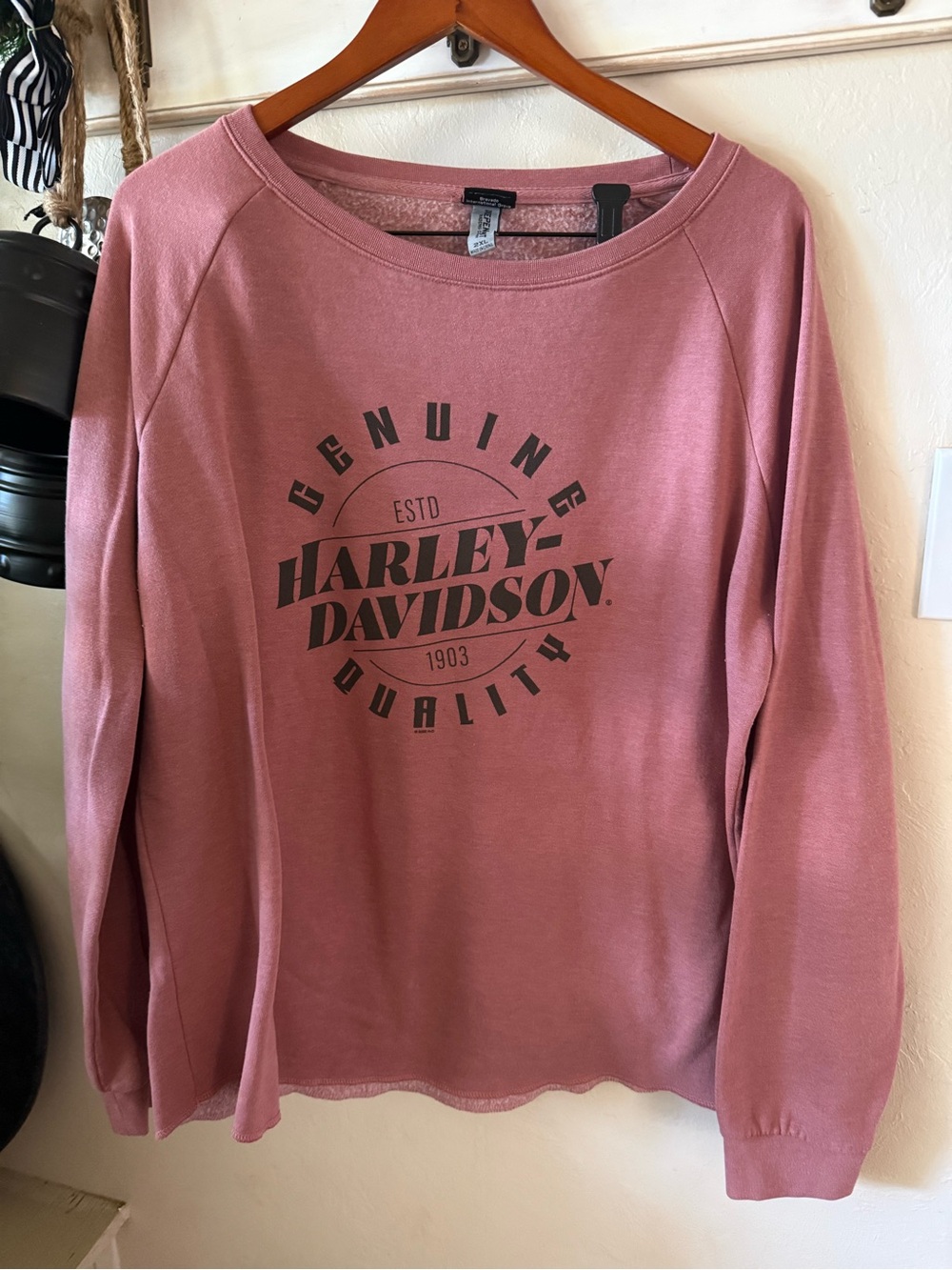 Harley-Davidson women’s 2x  Dusty Rose Logo Pullover Sweatshirt